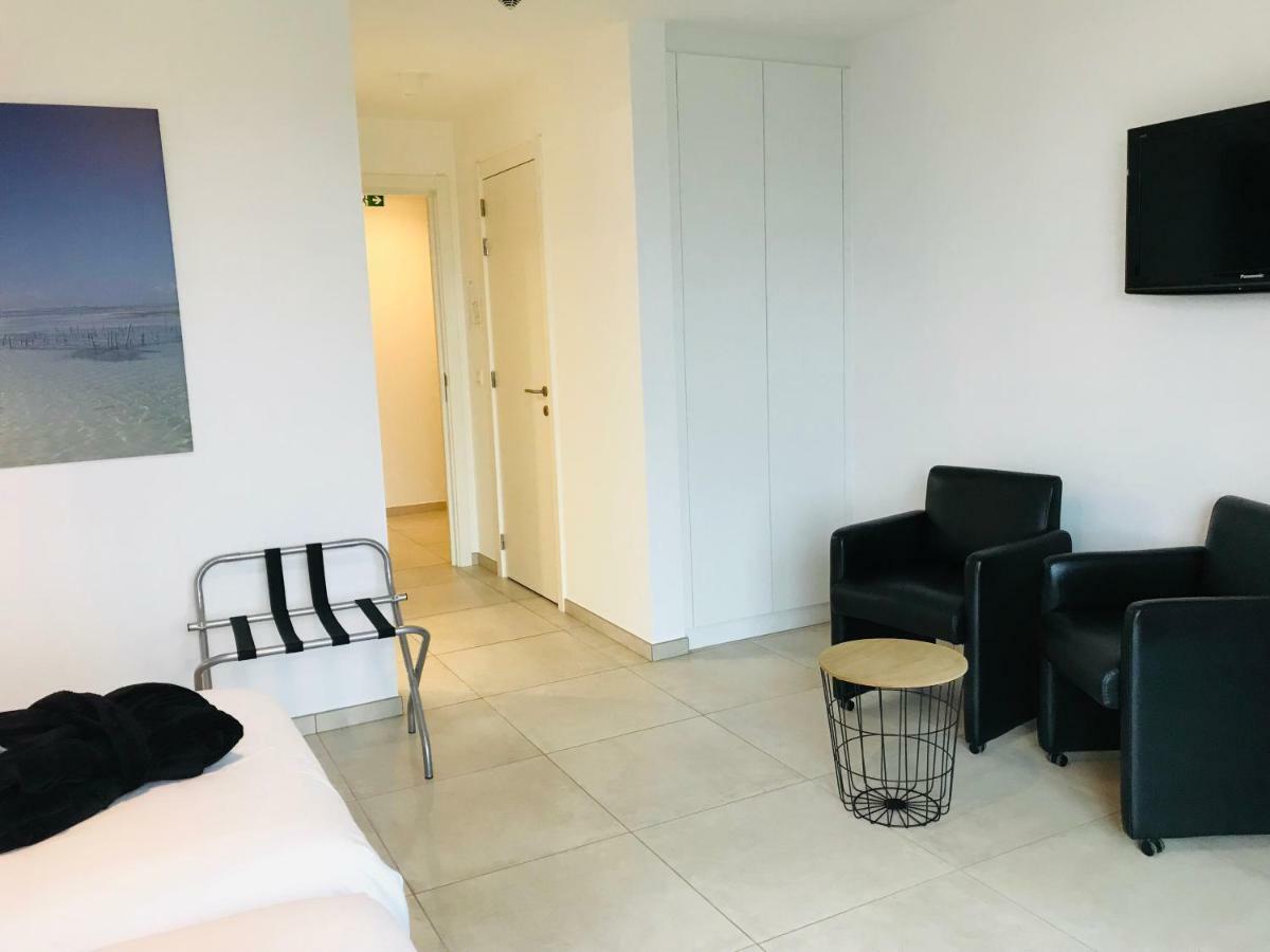 Vita Roka Met Extra Luxe Prive Wellness 于瑟尔 外观 照片